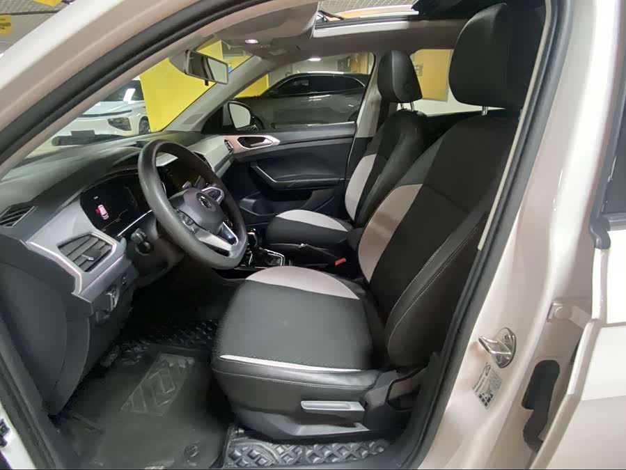 Volkswagen Tacqua 2023 car image #7