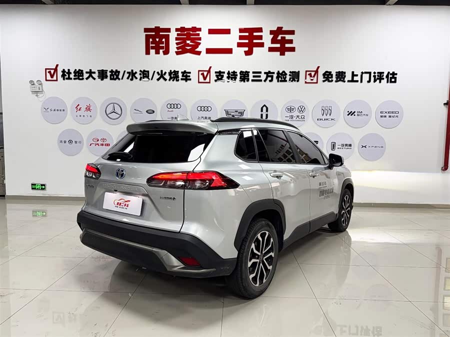 Toyota Frontlander 2023 car image #7