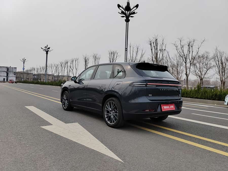 零跑汽车 零跑C10 2025 汽车图片 #7