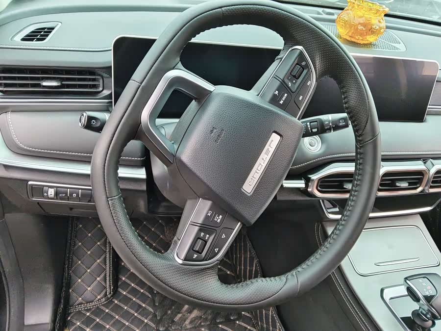 Jetour X70 PLUS 2024 car image #7