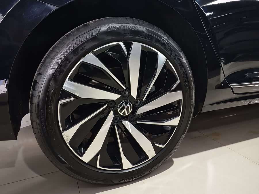 Volkswagen Passat 2024 صورة سيارة #7