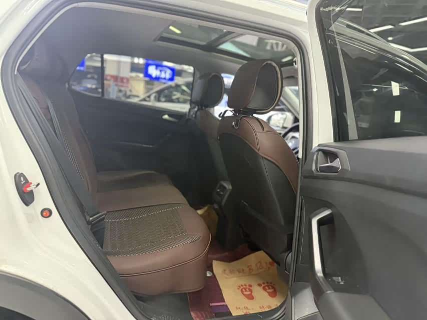 Volkswagen Tacqua 2021 car image #7