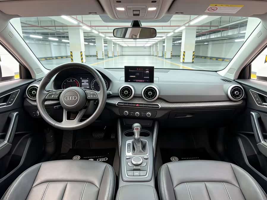 Audi Q2L 2023 imagen de coche #7