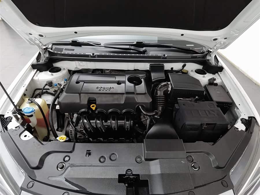 GEELY Emgrand 2019 car image #7