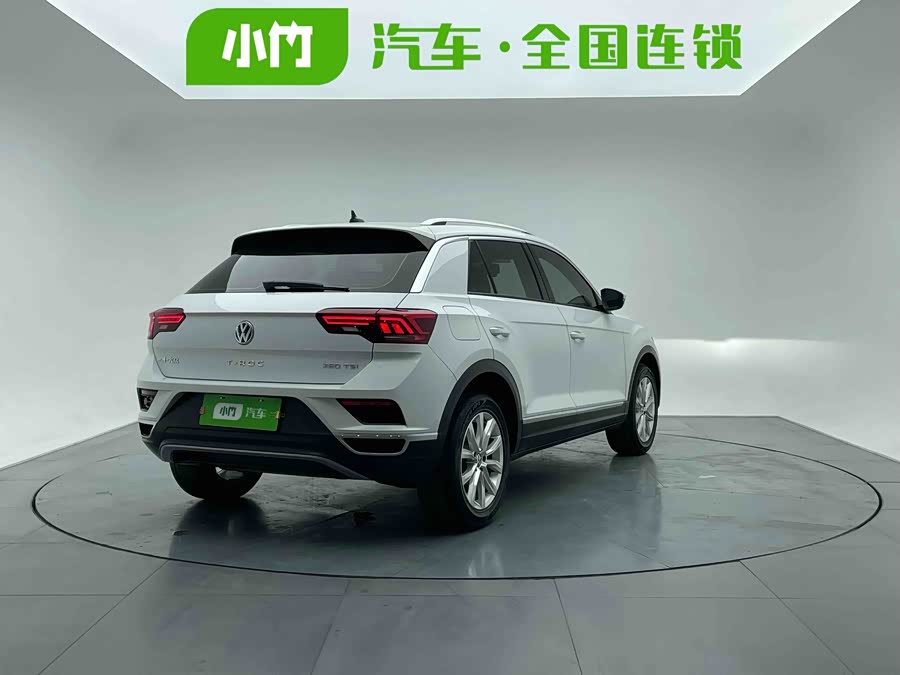 Volkswagen T-Roc 2021 car image #7