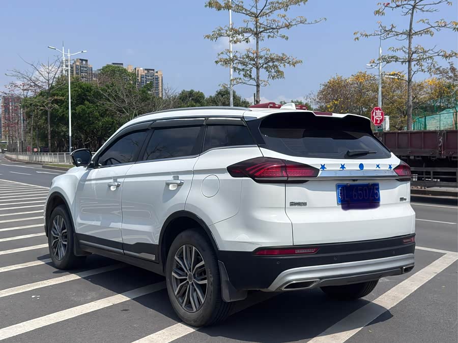 GEELY Boyue 2021 car image #7