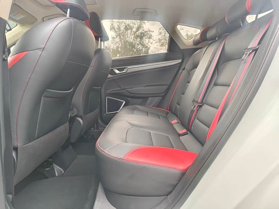 GEELY Emgrand GS 2020 #7 GEELY Emgrand GS 2020 car image #7