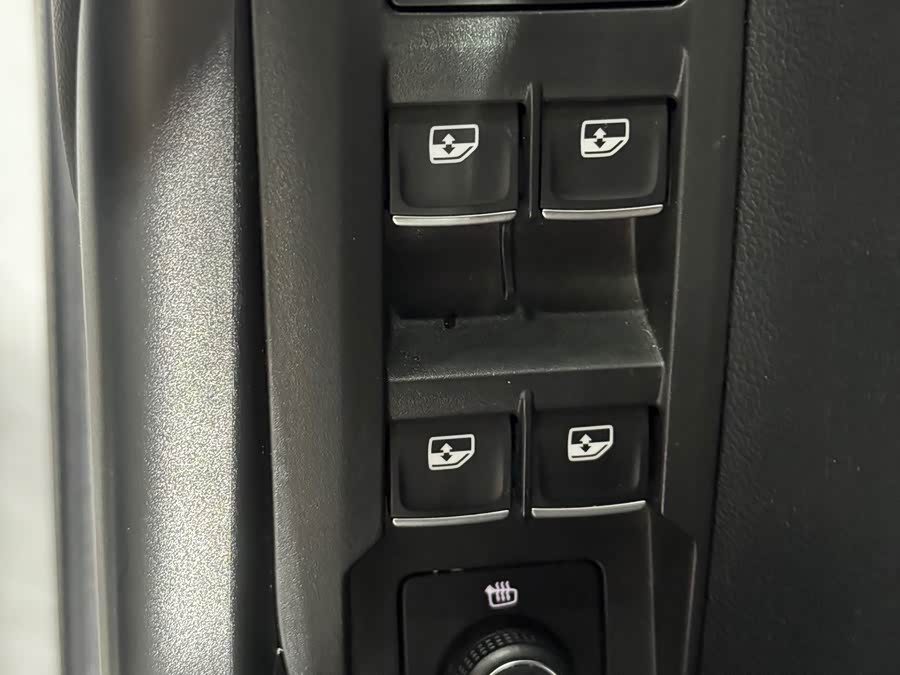 Volkswagen Tacqua 2020 car image #7