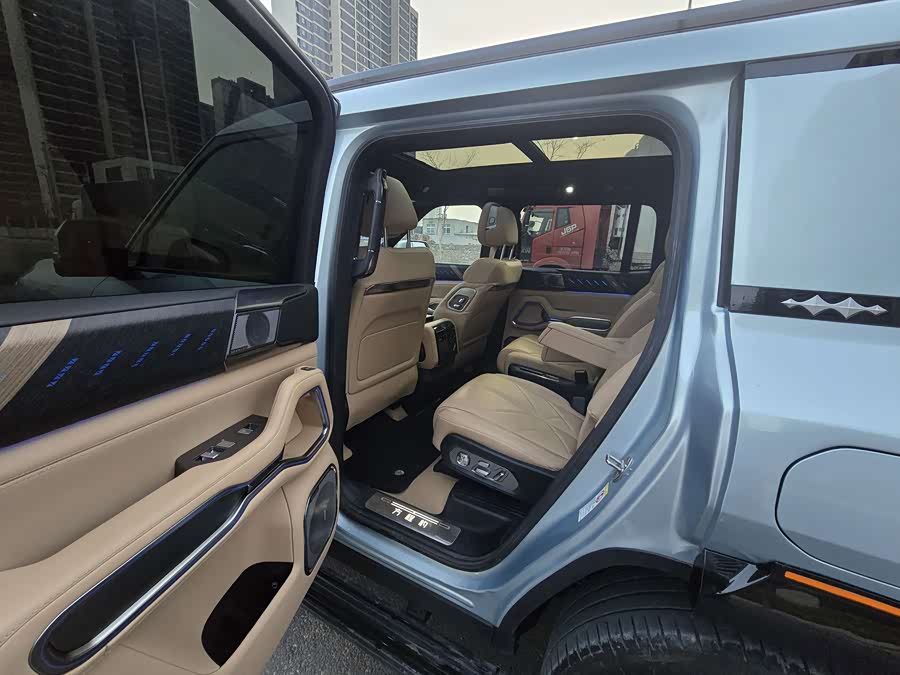 FangChengBao Leopard 8 2025 immagine di auto #7