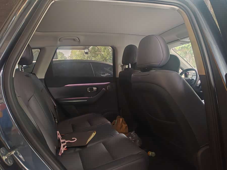 零跑汽车 零跑C10 2025 汽车图片 #7