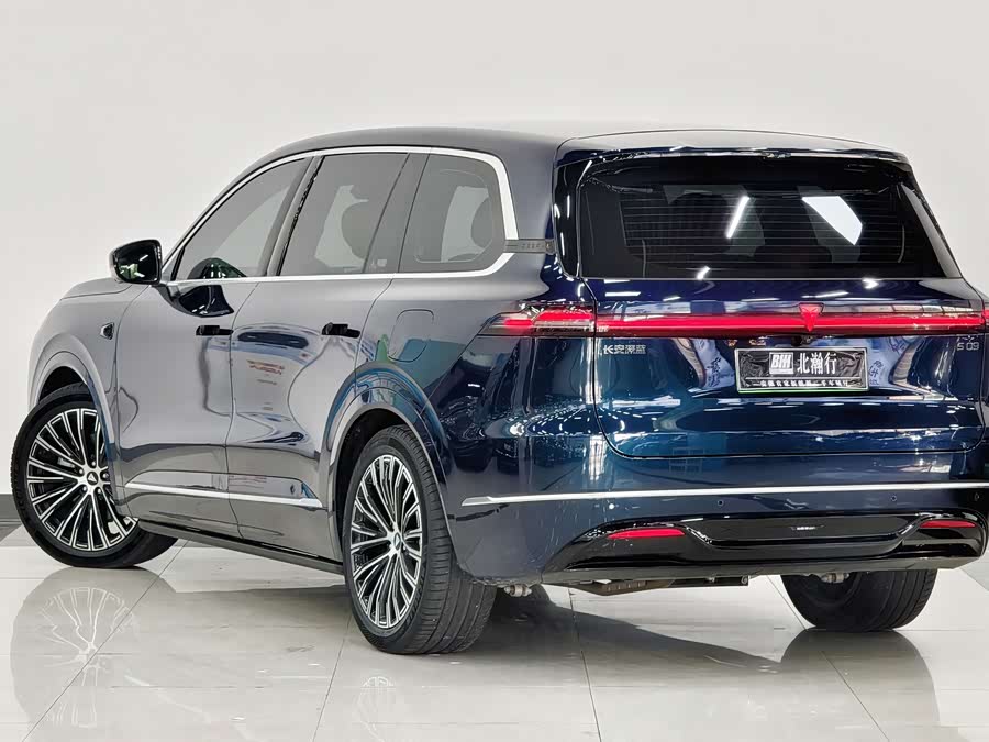 Deepal S09 2025 car image #7