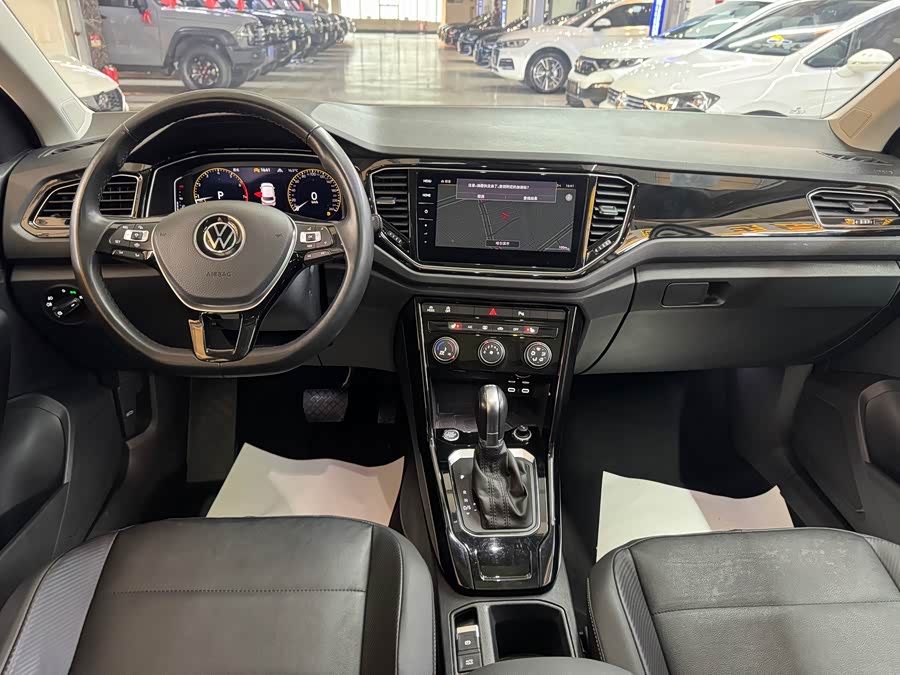 Volkswagen T-Roc 2022 #7 Volkswagen T-Roc 2022 car image #7
