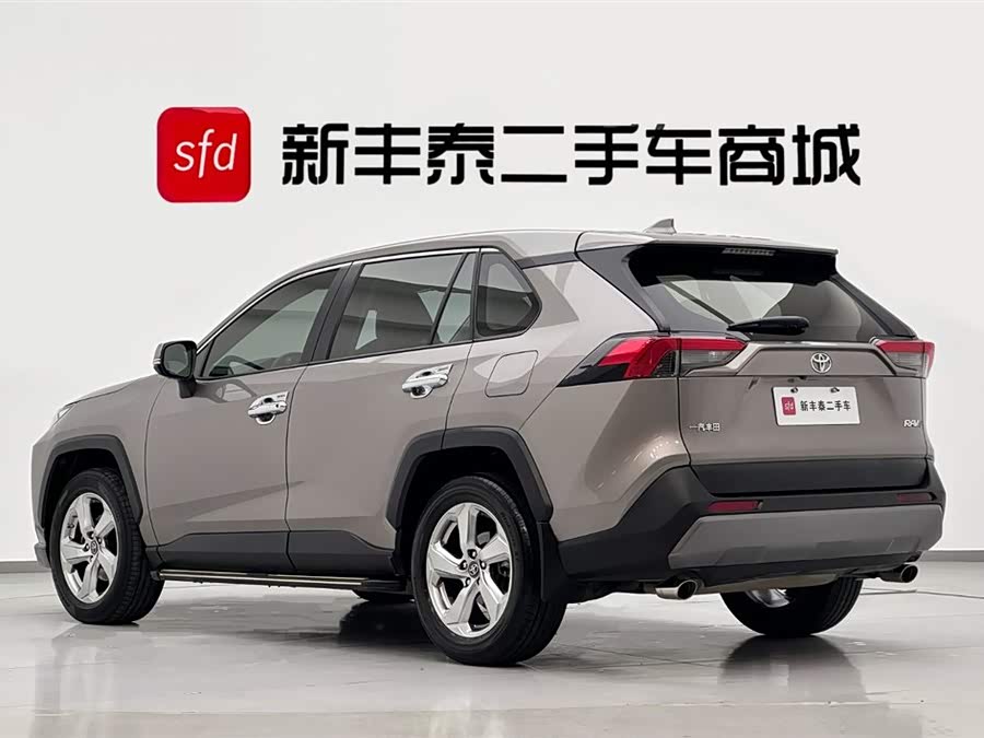 Toyota RAV4 2020 car image #7