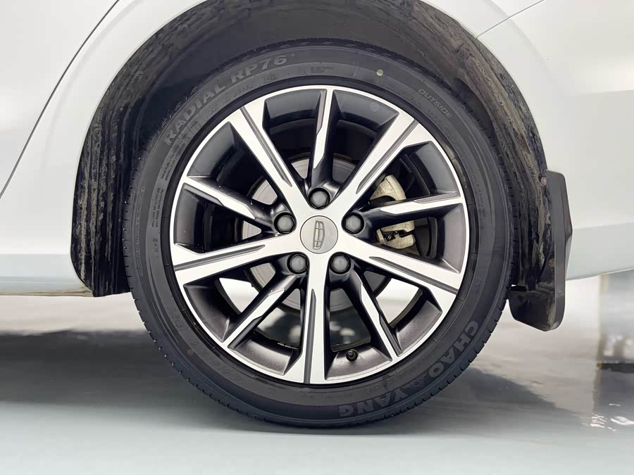 GEELY Emgrand 2022 car image #7