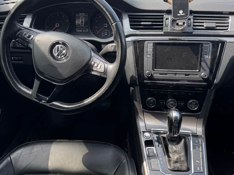 Volkswagen Passat 2013 изображение автомобиля #7