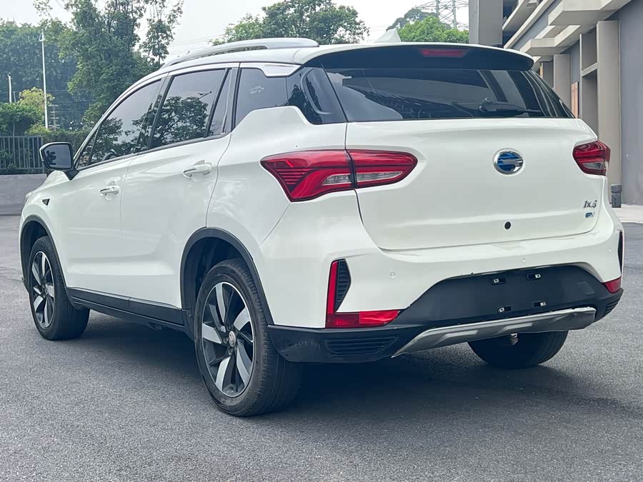 GAC ix4 2019 car image #7