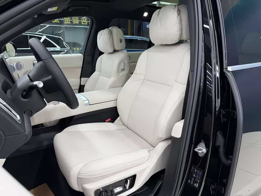 Li L7 2025 immagine di auto #7