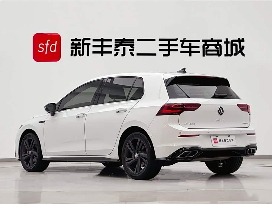 Volkswagen Golf 2020 car image #7