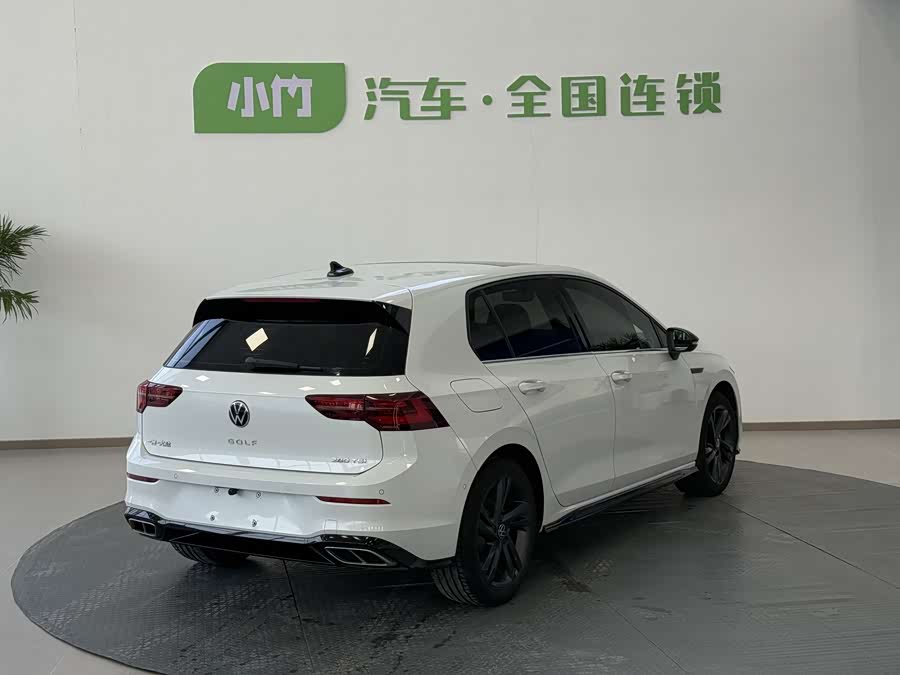 Volkswagen Golf 2022 car image #7