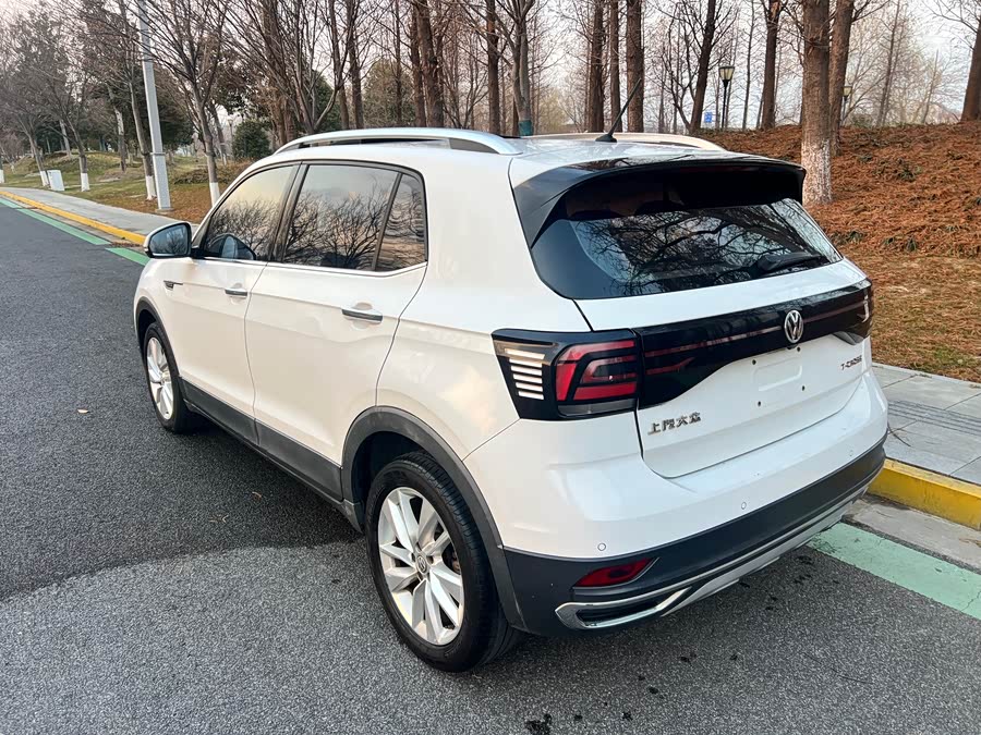 Volkswagen T-Cross 2021 #7 Volkswagen T-Cross 2021 car image #7