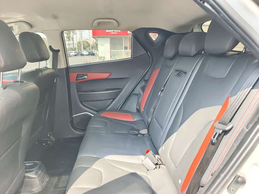 JAC 2018 imagem de carro #7