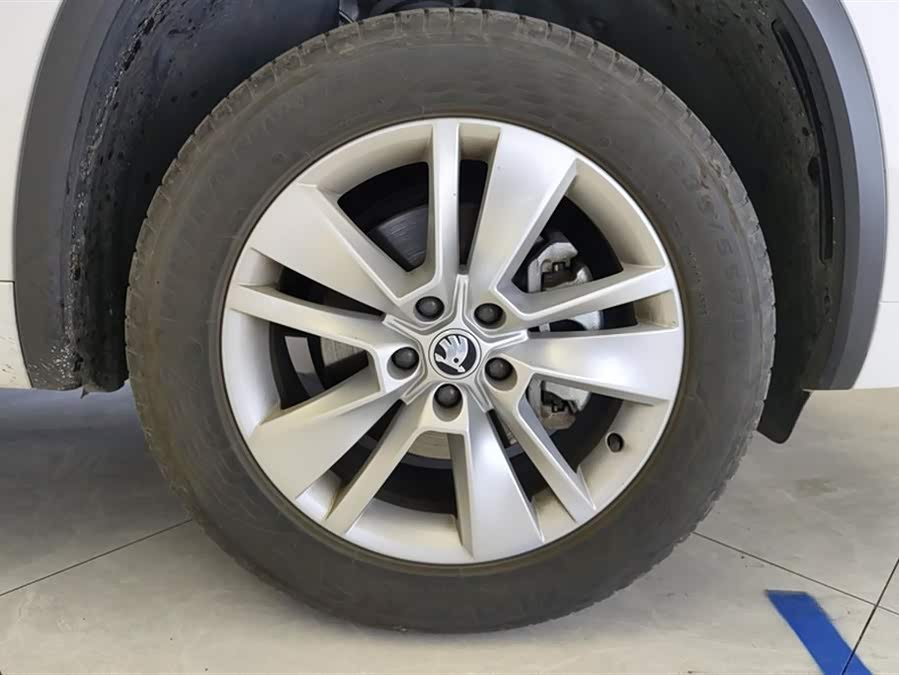 Skoda Kodiaq 2024 immagine di auto #7