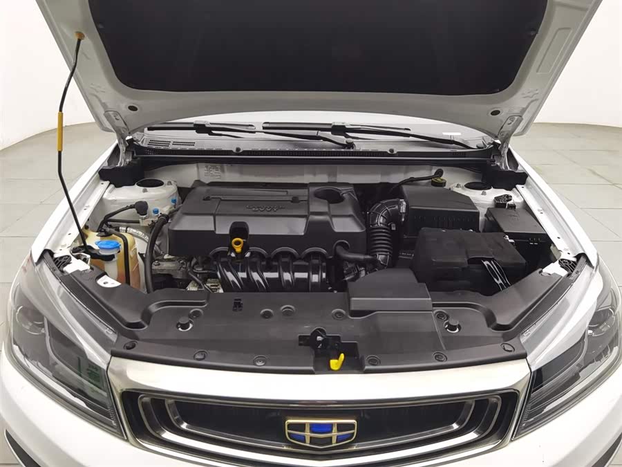 GEELY Emgrand 2018 car image #7
