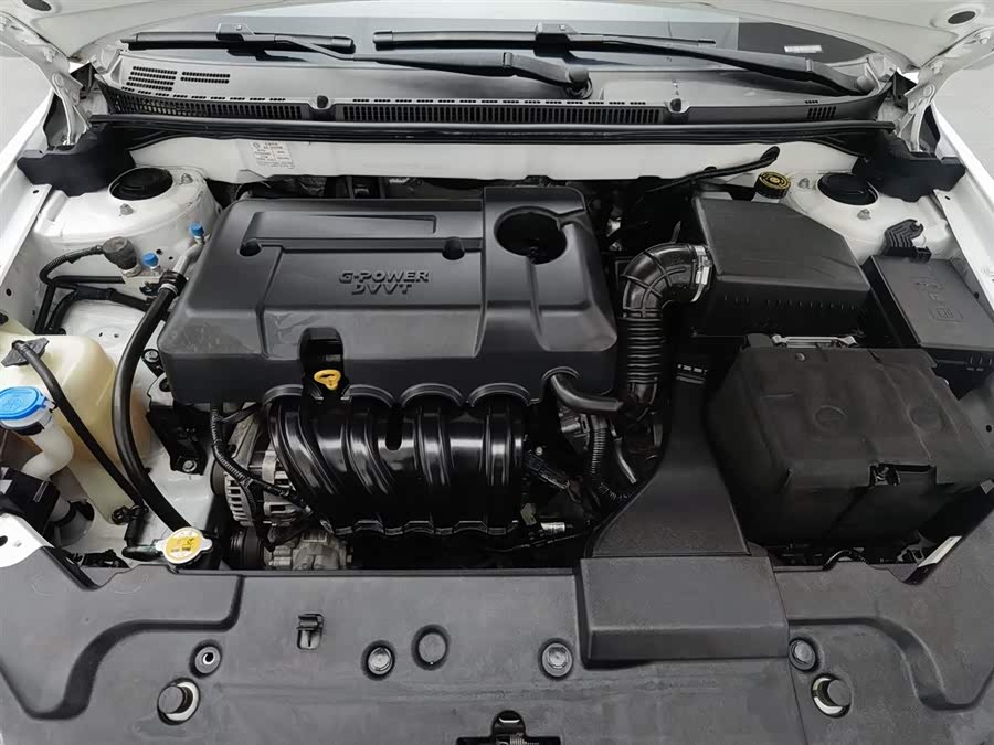 GEELY Emgrand 2019 car image #7