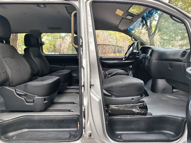 JAC 2011 imagem de carro #7