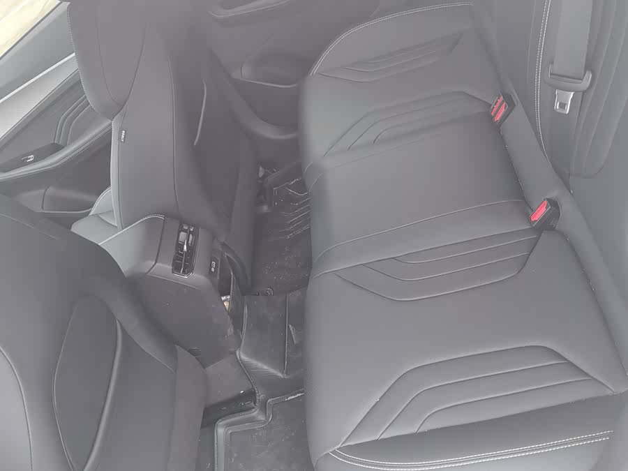 GEELY Binray 2025 #7 GEELY Binray 2025 car image #7