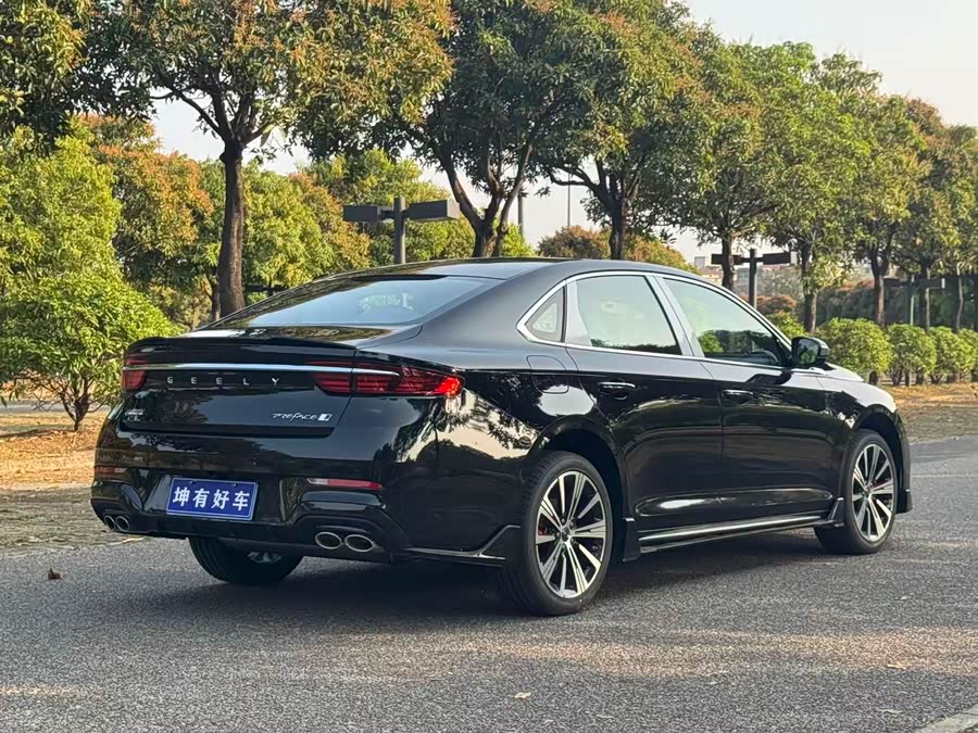 GEELY Preface 2025 изображение автомобиля #7
