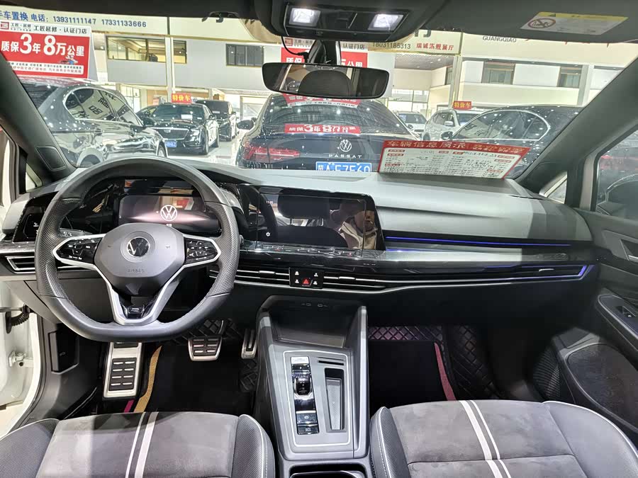 Volkswagen Golf 2022 car image #7