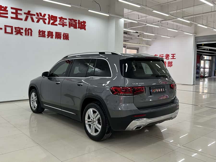 Mercedes-Benz GLB Class 2021 car image #7