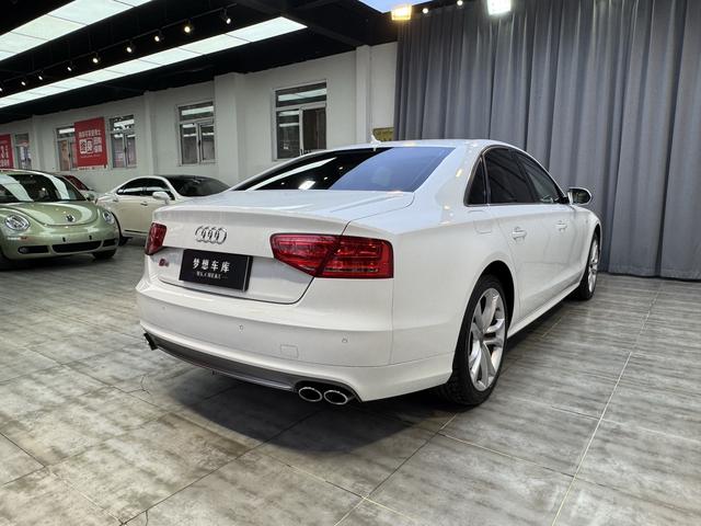 Audi S8 2014 immagine di auto #7