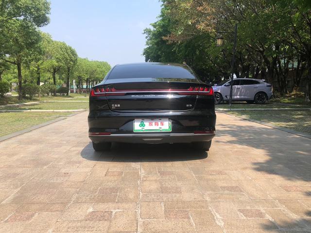 BYD e9 2021 car image #7