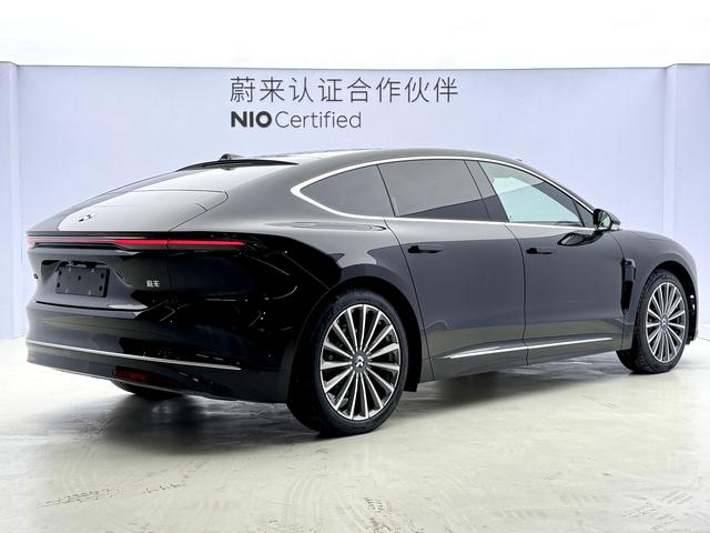 NIO ET9 2024 صورة سيارة #7