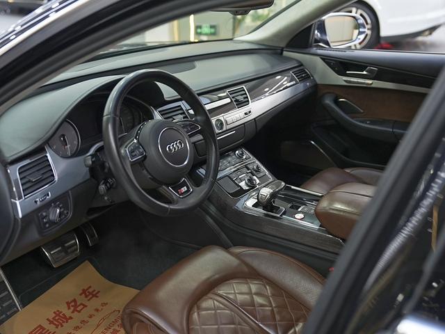 Audi S8 2015 immagine di auto #7