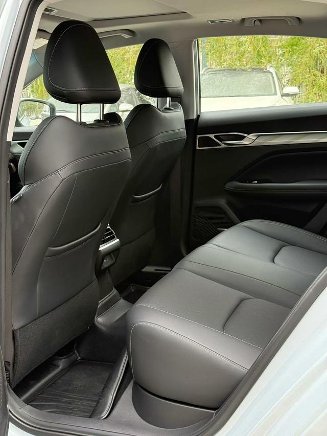 GEELY Emgrand L HiP 2024 car image #7