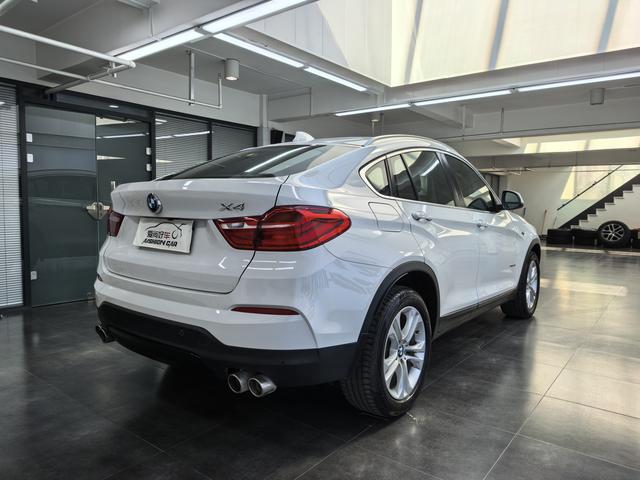 BMW X4 2016 car image #7