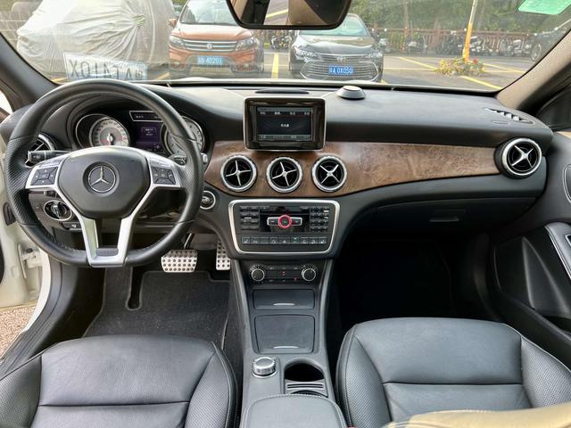 Mercedes-Benz GLA Class (Imported) 2015 #7 Mercedes-Benz GLA Class (Imported) 2015 car image #7