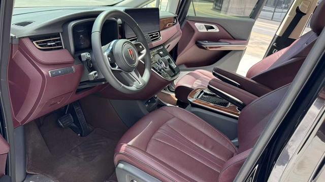 HongQi HQ9 2023 #7 HongQi HQ9 2023 car image #7