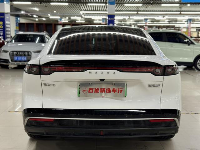 Mazda EZ-6 2024 immagine di auto #7