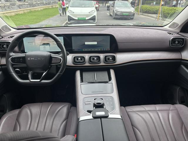 Chery Tiggo9 C-DM 2024 car image #7