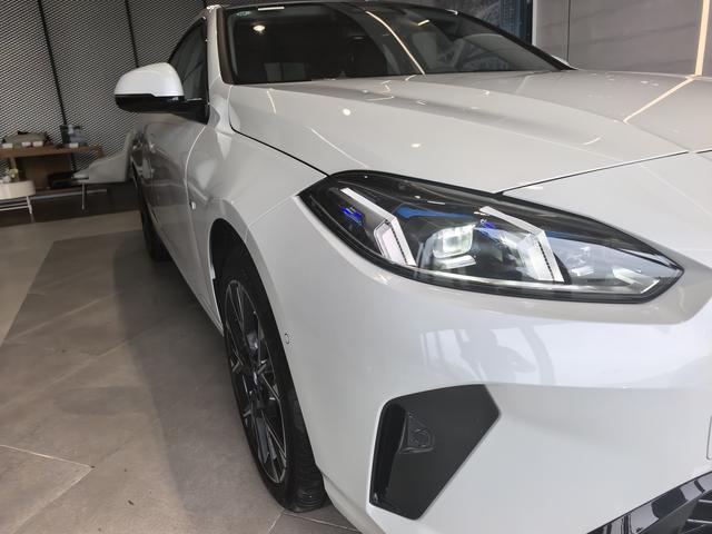 BMW 2 Series 2025 #7 BMW 2 Series 2025 car image #7