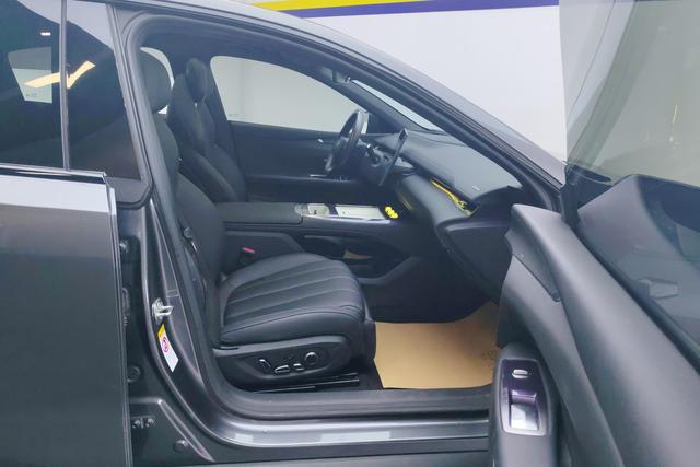 Deepal L07 2024 car image #7