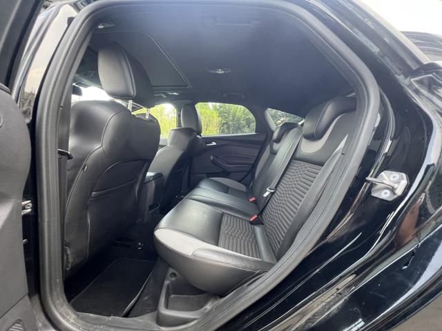 Ford Focus (Imported) 2018 imagen de coche #7