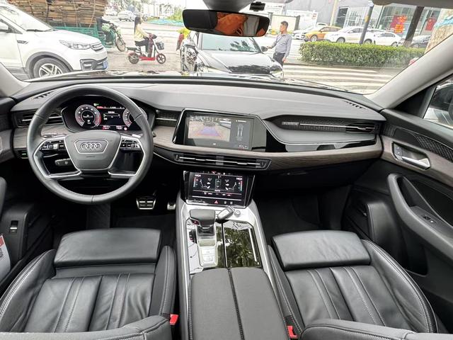 Audi Q6 2023 imagem de carro #7