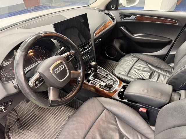 Audi Q5 (Imported) 2010 car image #7