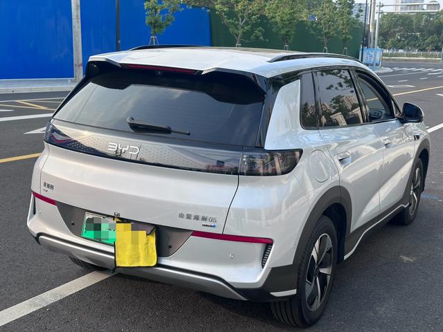 BYD Sea Lion 05 EV 2025 car image #7