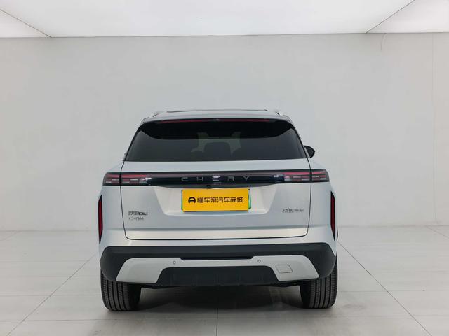 Chery Exploration 06 C-DM 2024 immagine di auto #7